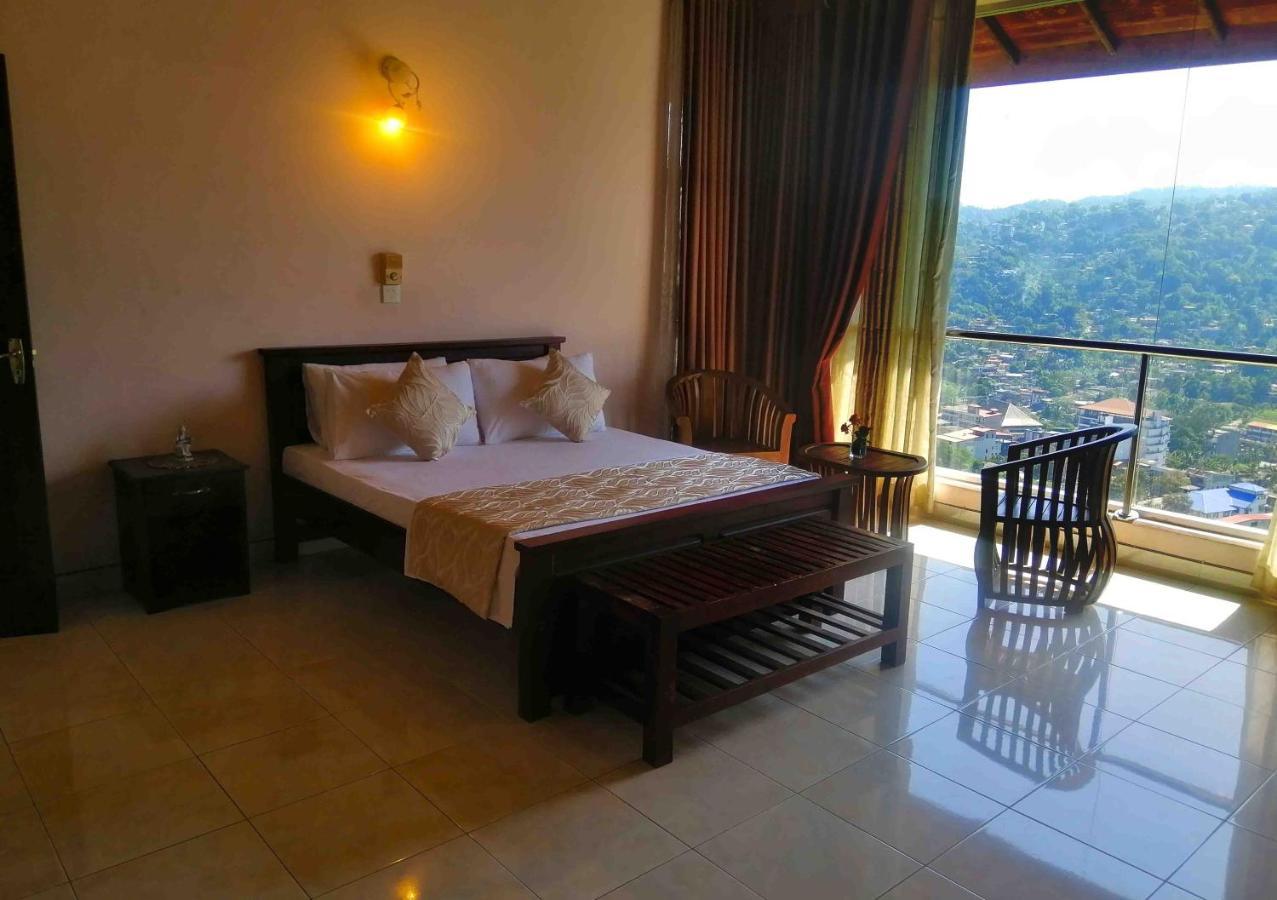 Sky Valley Hotel Kandy Kültér fotó