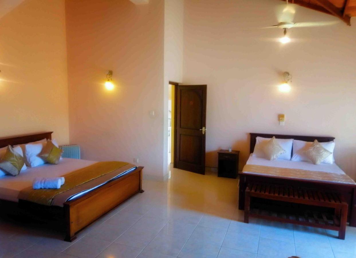 Sky Valley Hotel Kandy Kültér fotó