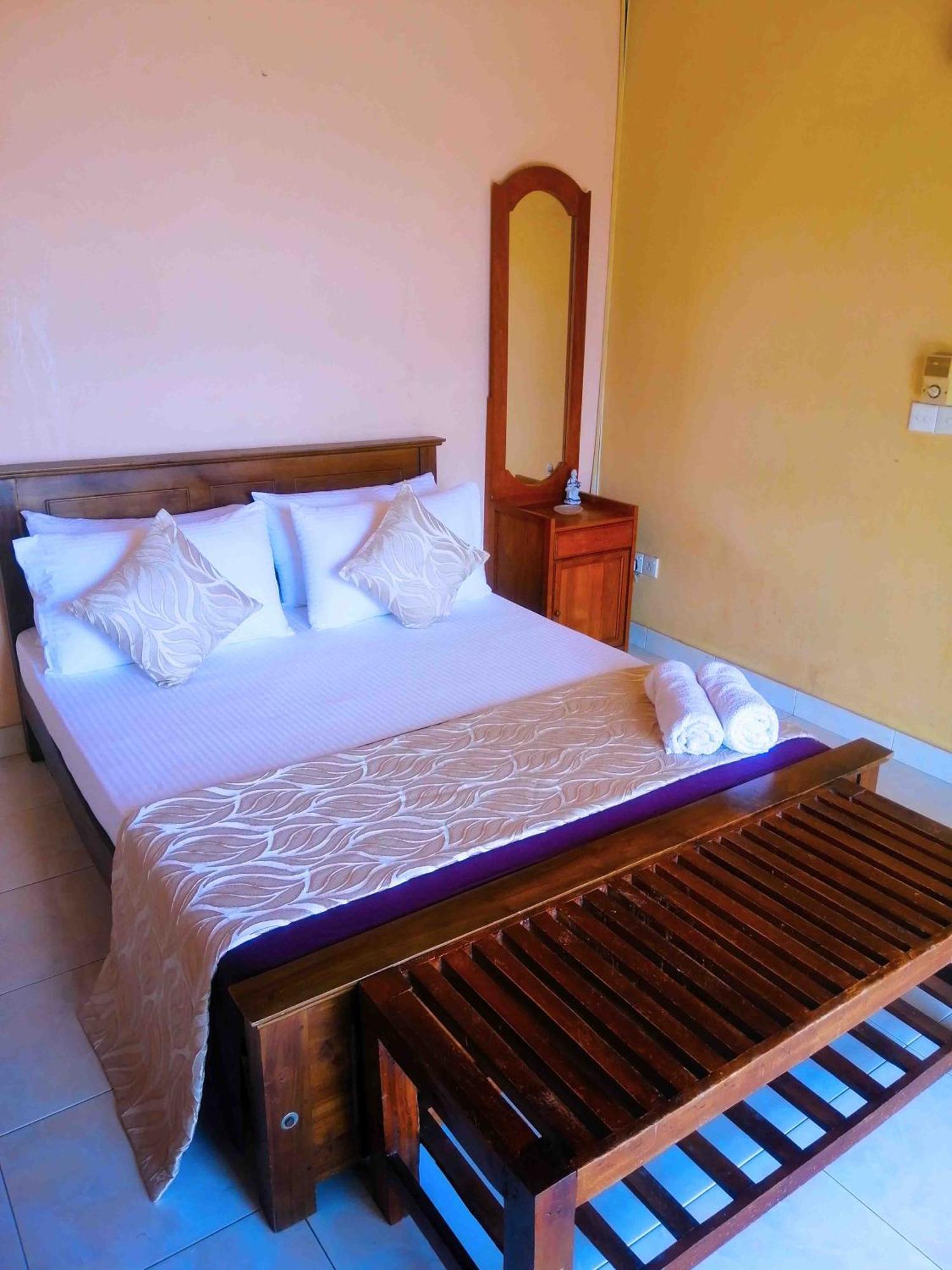 Sky Valley Hotel Kandy Kültér fotó